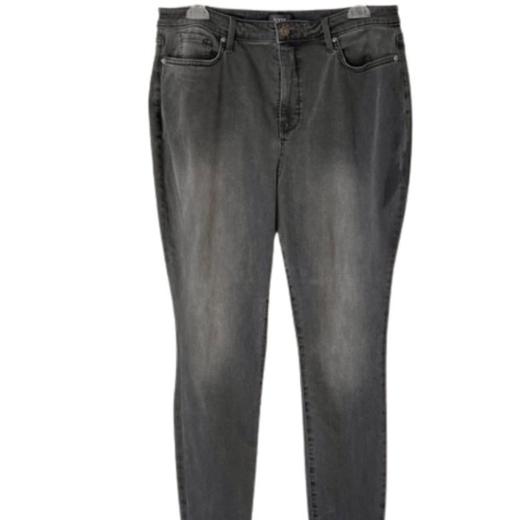 NYDJ Ami Skinny Lift Tuck Jeans High Rise in Gilt (Black Wash) - 16 - Picture 3 of 11